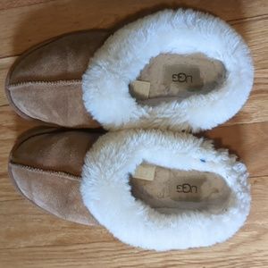 UGGs